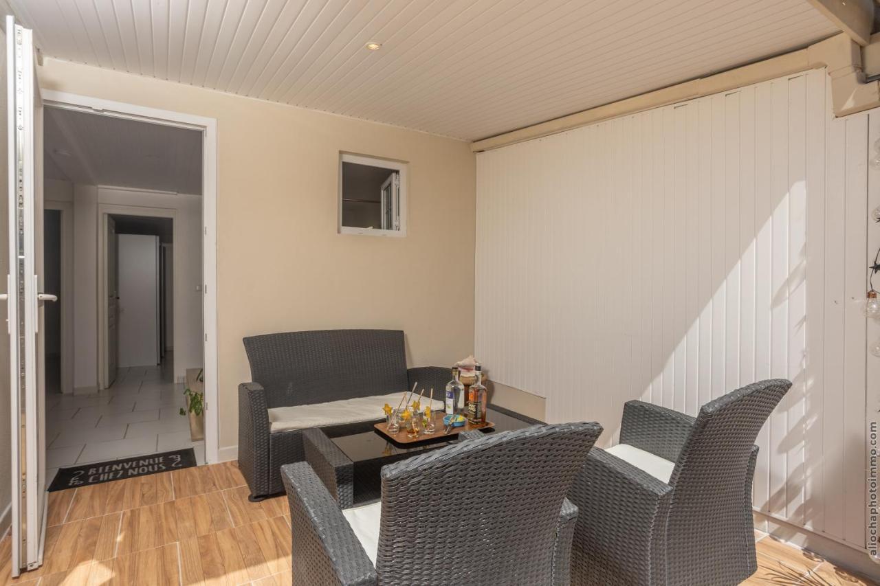 شقة Alpinia - Appt Avec Piscine Partagee Saint-Pierre المظهر الخارجي الصورة