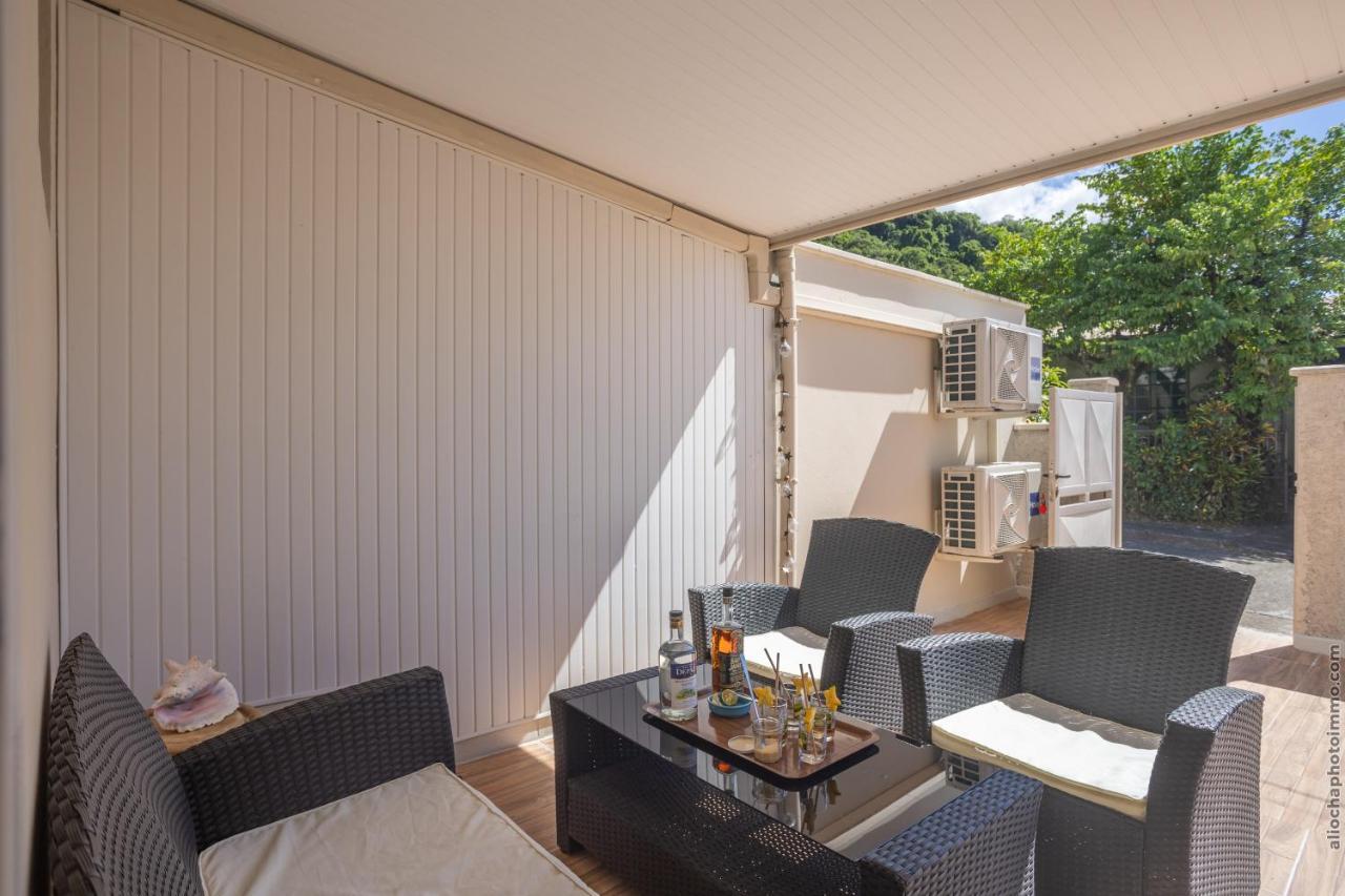 شقة Alpinia - Appt Avec Piscine Partagee Saint-Pierre المظهر الخارجي الصورة